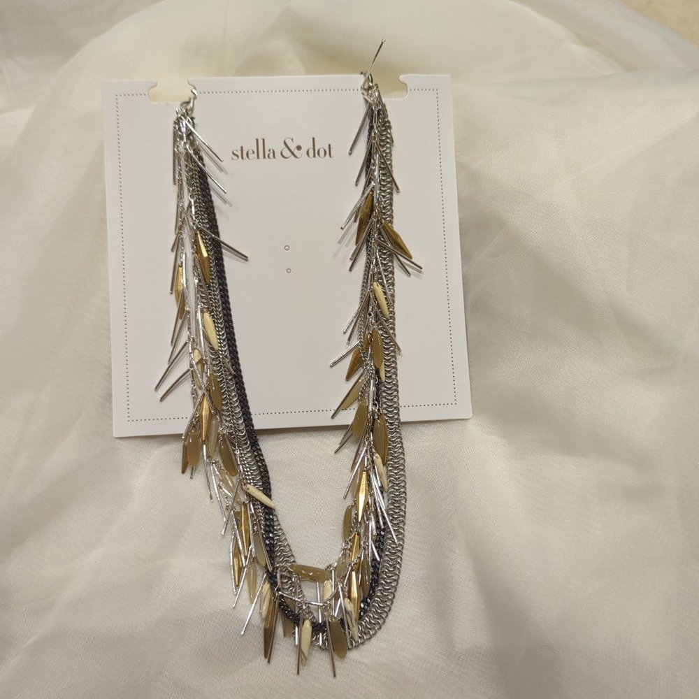 Stella and Dot Freya Fringe Necklace